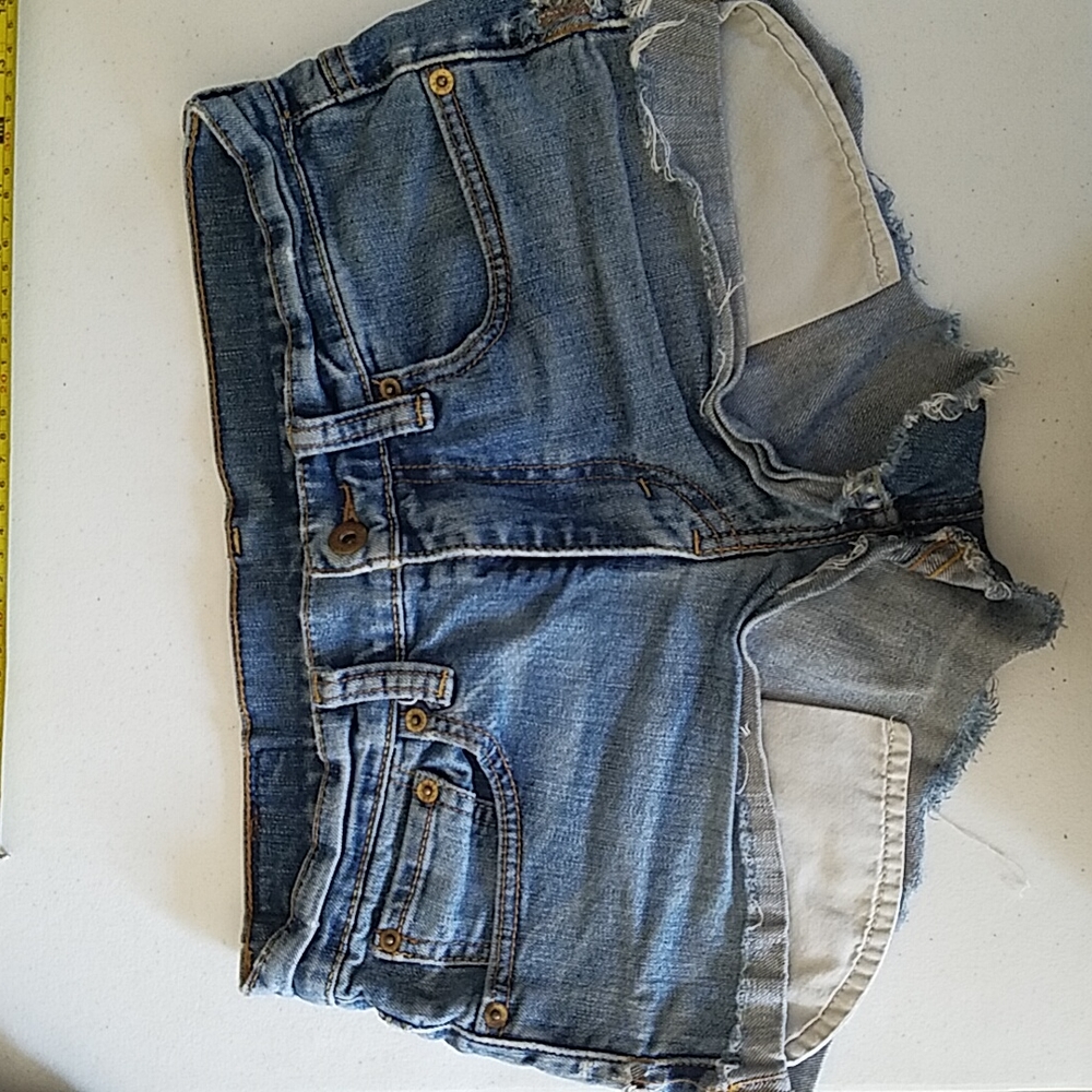 Levi jean shorts